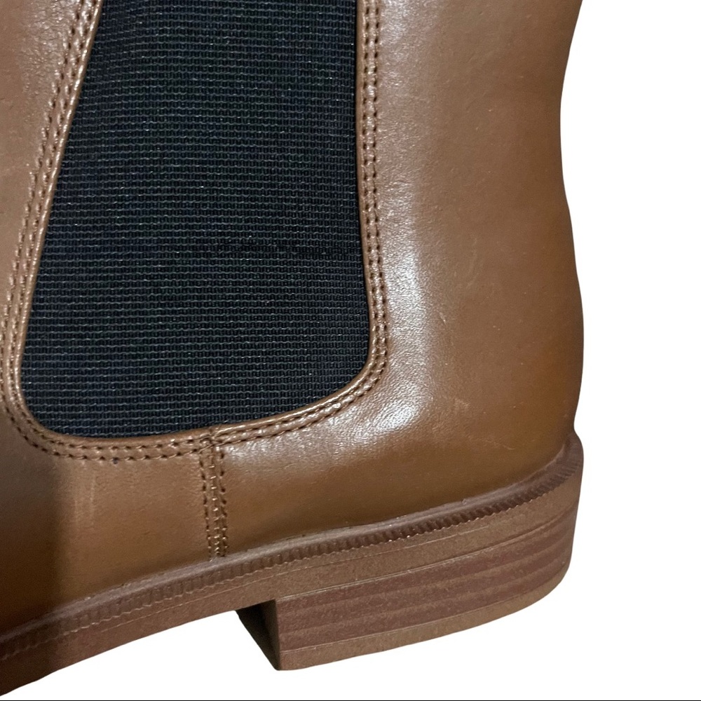 Clarks Women’s Brown Leather Chelsea Low Heeled Slide On Boots Booties Size 10 - Picture 7 of 8